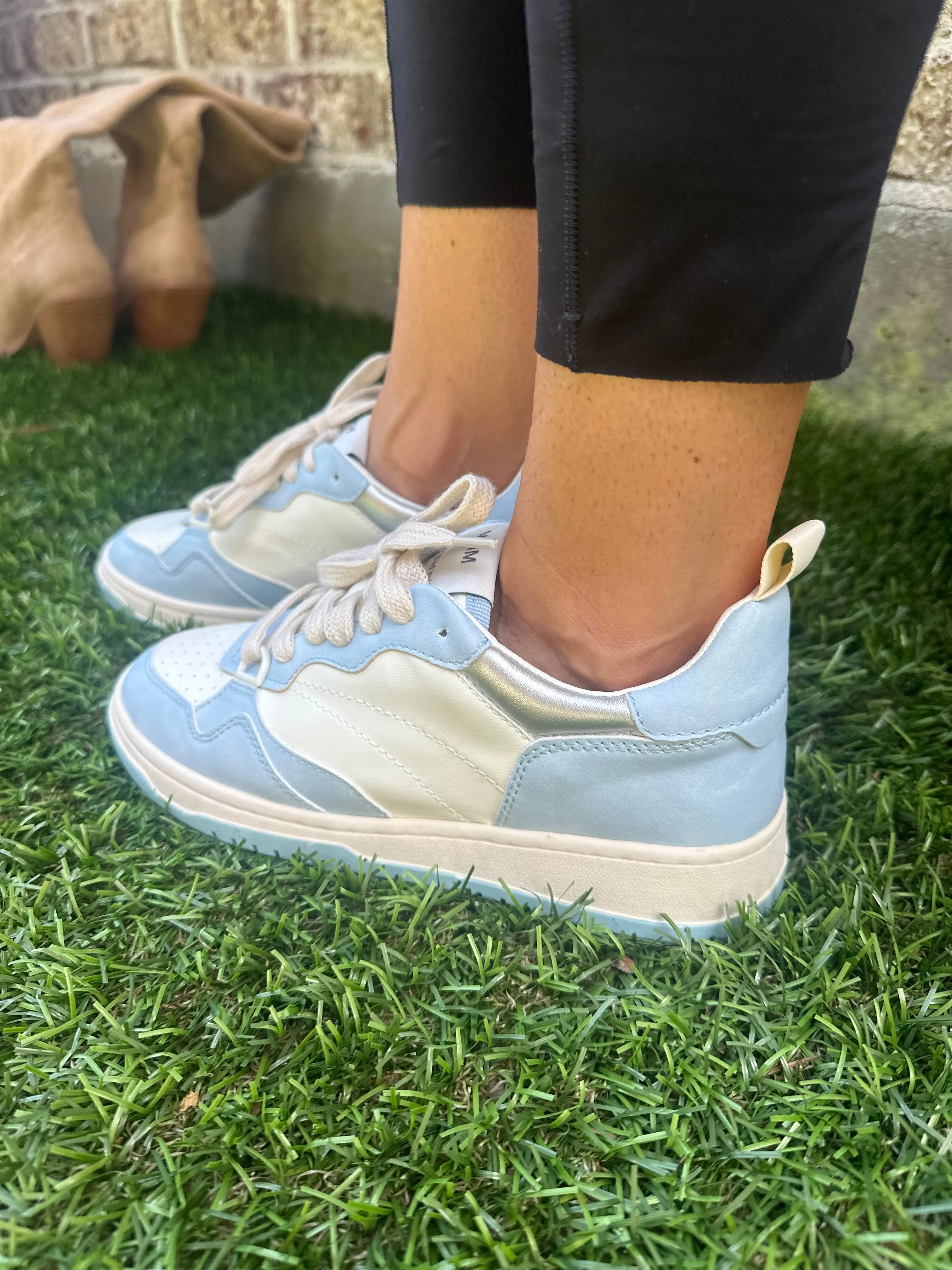 Paige Sneakers- Pastel Blue